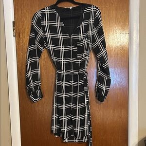 Collective Concepts Work Dress Black & White Long Sleeve Size Small Plaid